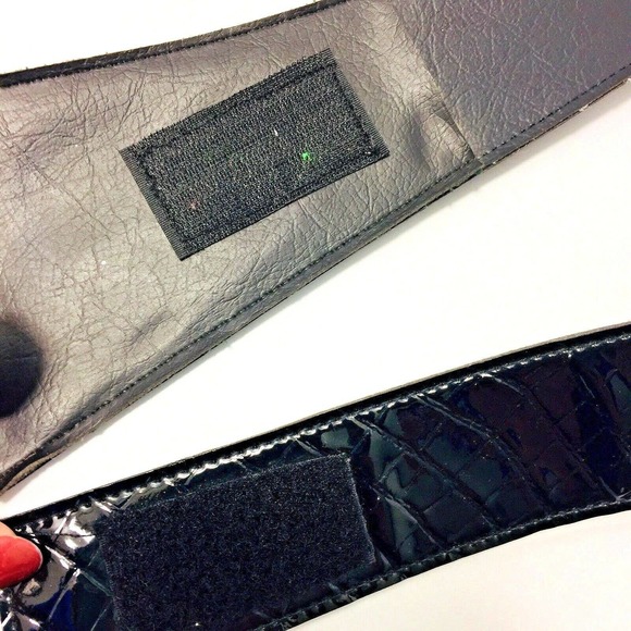 Vintage Retro Womens Belt Size 14‎ Black Shiny Faux Alligator Print - Picture 4 of 4